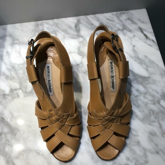 Sandals - Picture 1 of 5